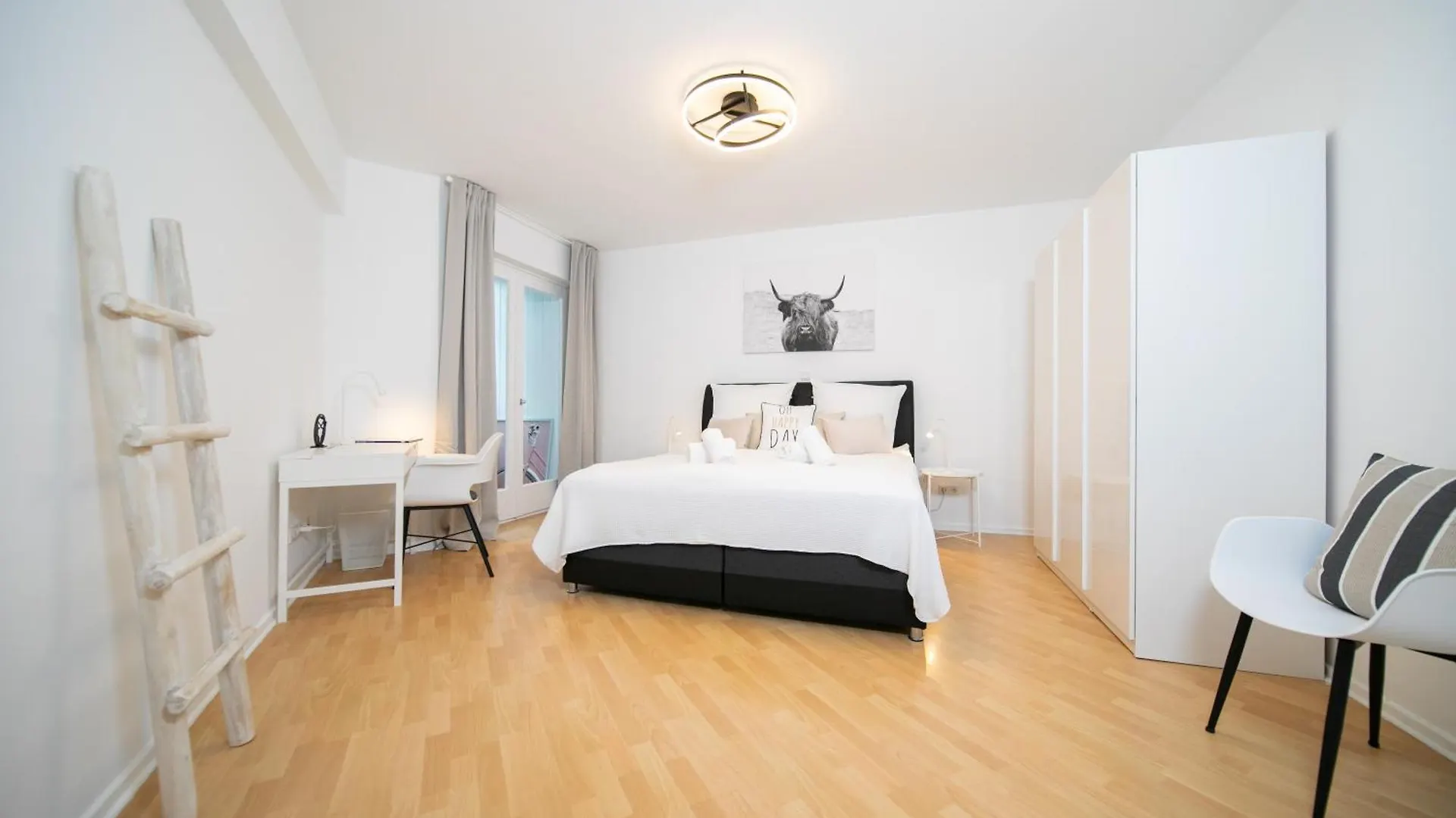 Bright Apartment - Zentral Mit Kueche - 65 Sqm - Messe Dusseldorf 0*,  Germany