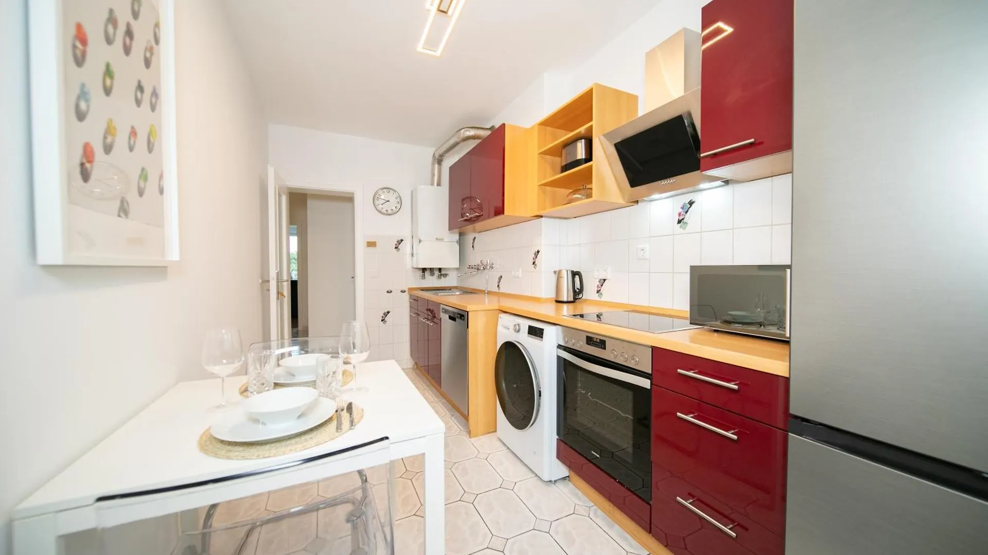 Bright Apartment - Zentral Mit Kueche - 65 Sqm - Messe Dusseldorf 0*,